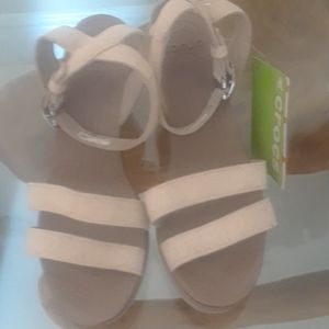 NWT Croc wedge